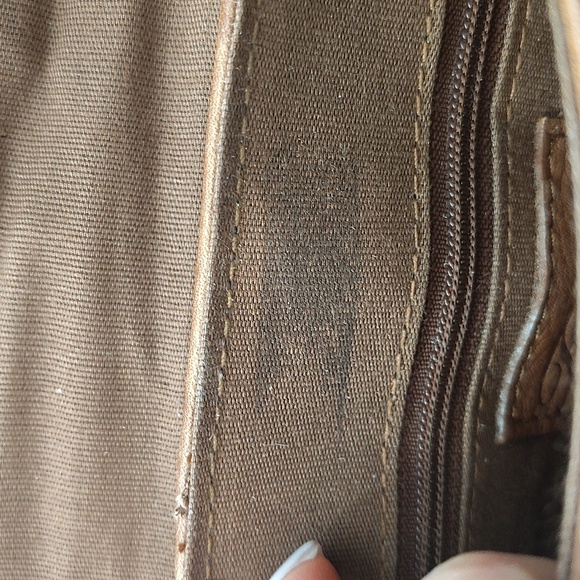 Fossil Vintage Light Brown Leather Crossbody Silver Hardware - Picture 10 of 13